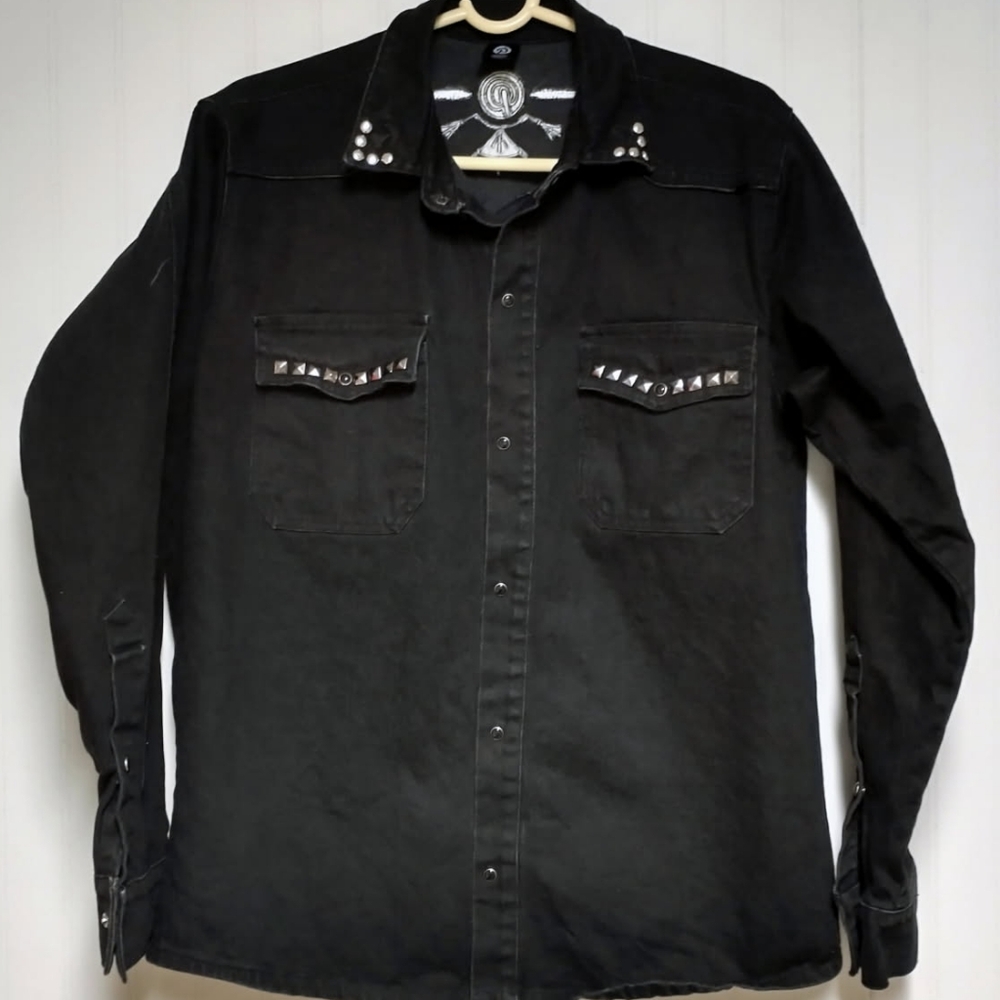 Men's (M/L)Western Inspired Black Studded Snap Closure Long Sleeve Cotton Shirt
